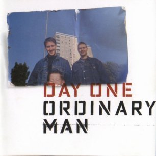 Paroles de chansons et pochette de l'album Ordinary man de Day One